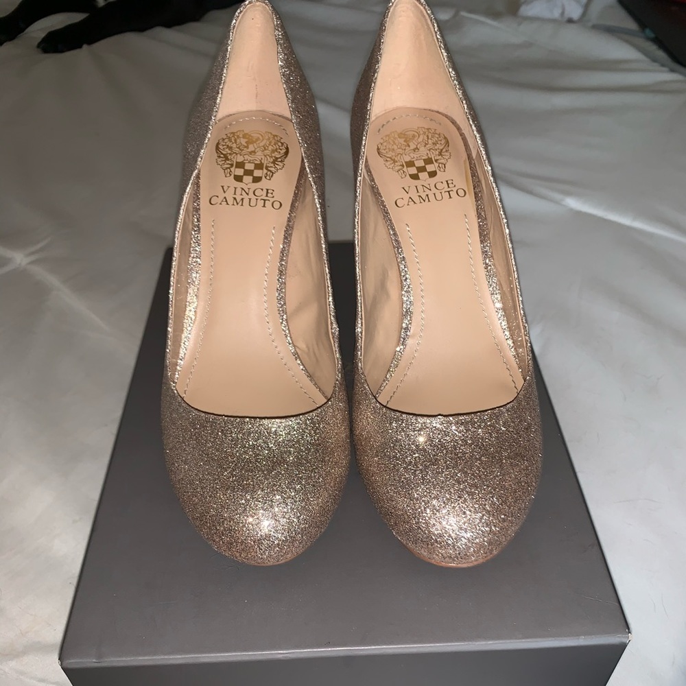Gold/champagne heels